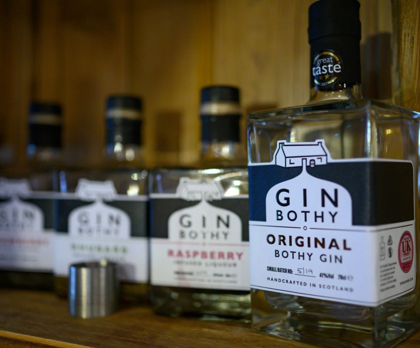 Adventures Further attractions Gin bothy