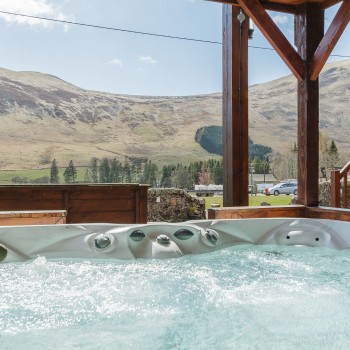Accommodation - Luxury Lodges with Hot Tubs