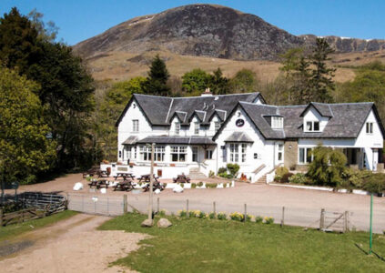 The exterior of Glen Clova Hotel